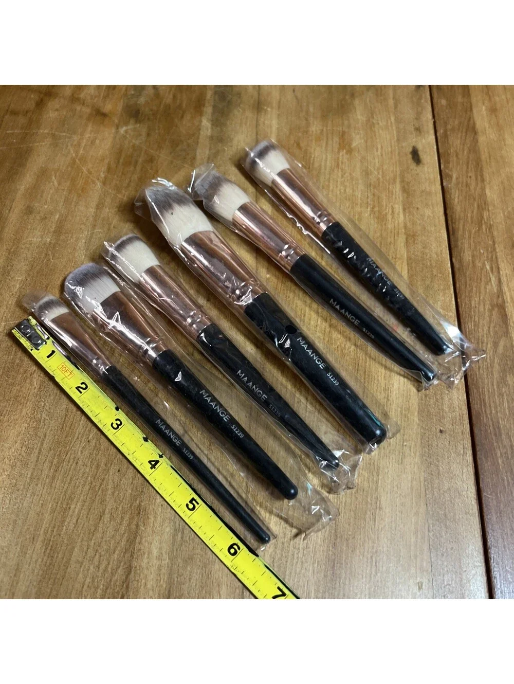 Maange Makeup Brushes, Set Of 6 New 51239